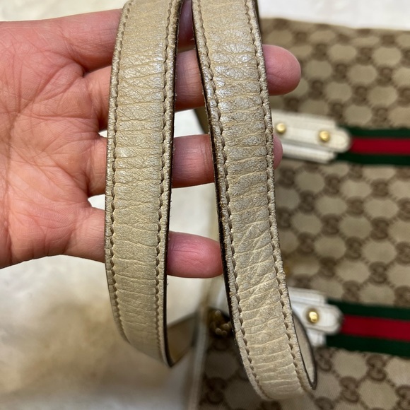 Vintage Gucci Bag - Picture 15 of 16
